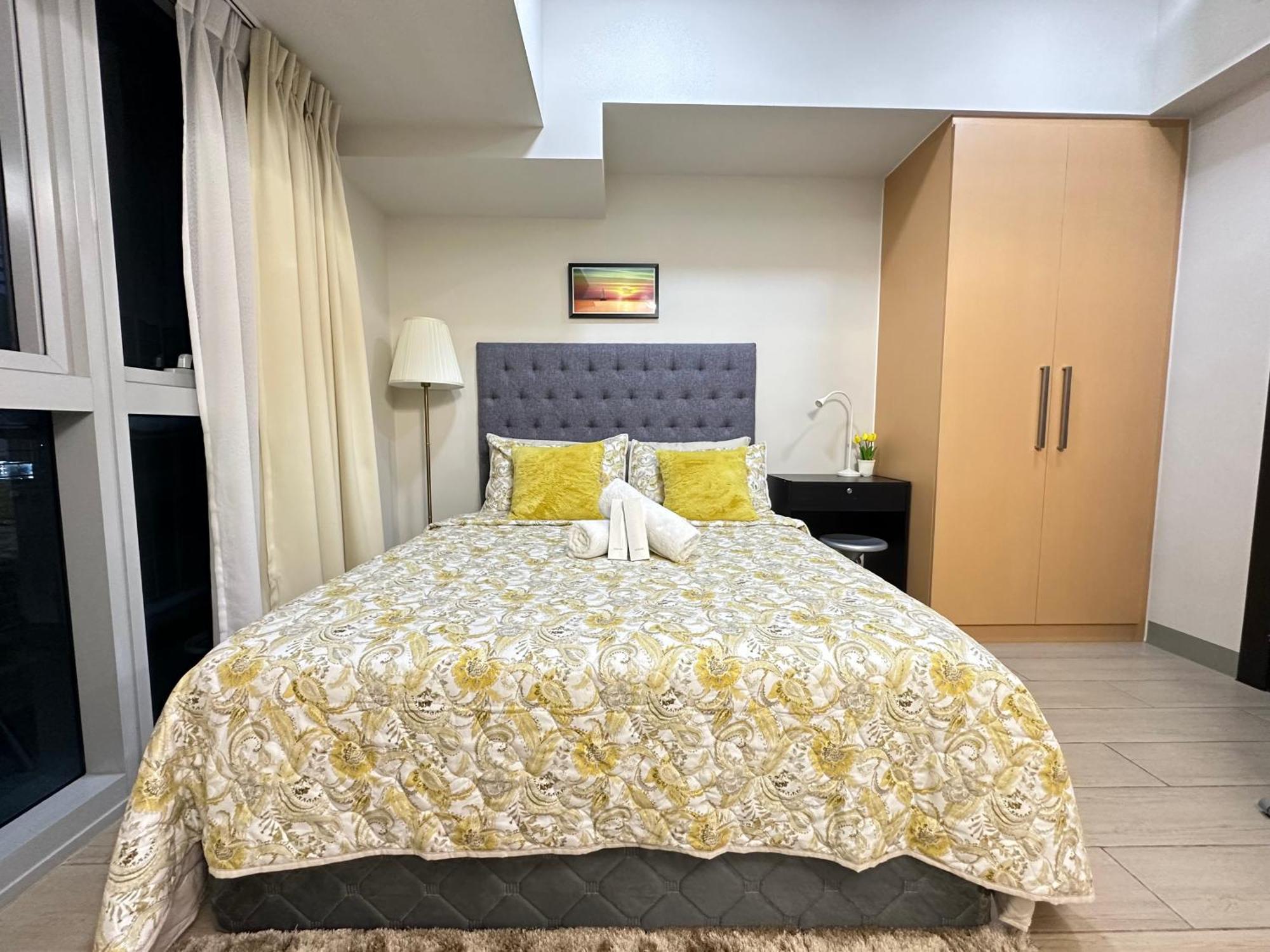 Relax And Unwind At Uptown Bgc Manila